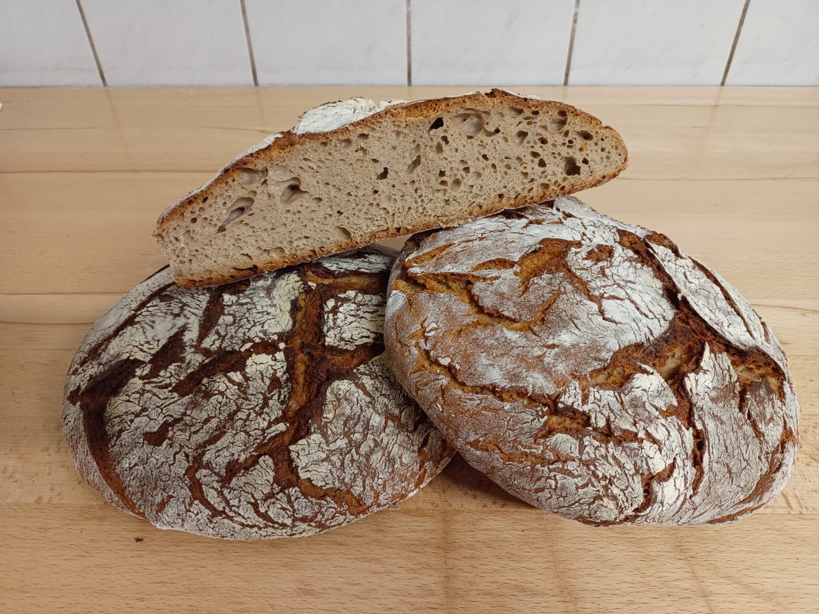 Moakt.at. Mischbrot 1kg - SAMSTAG